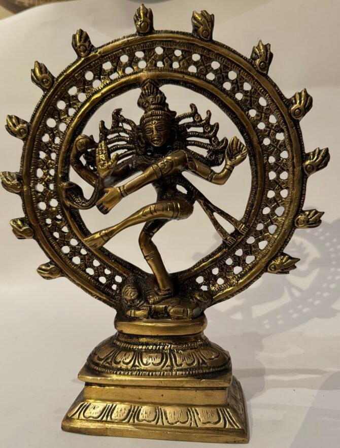 Brass Sculpture "Shiva Nataraja" Size 25cm waight 1.8kg