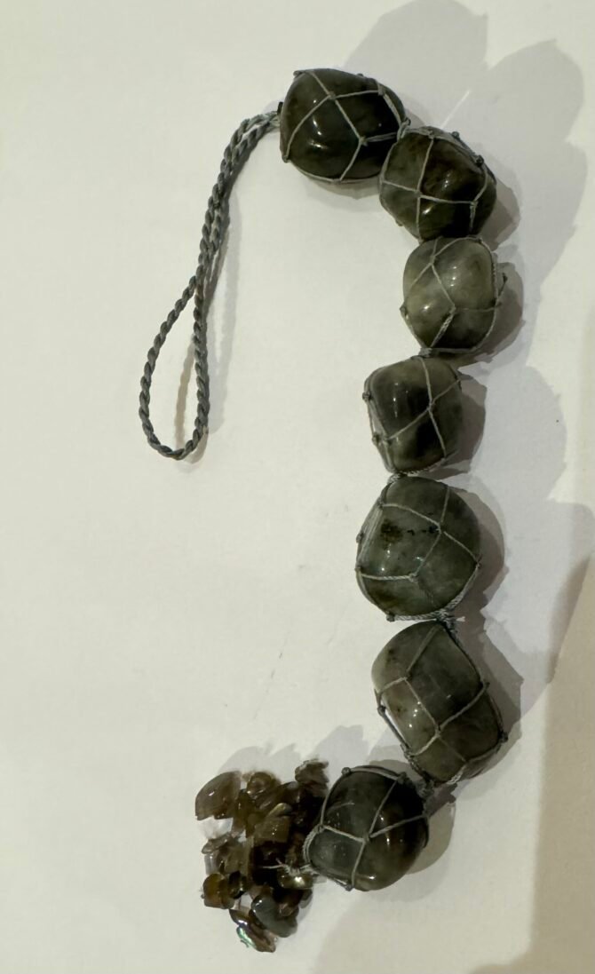 Grapes Stone - Image 3