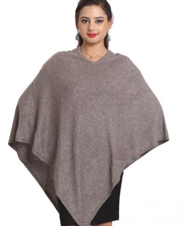 CASHMERE PONCHO100% Handmade Nepalese 🇳🇵 Cashmere 🐐  Dimensions: L 98cm W 88cm