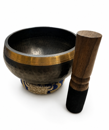 Hand Beaten Singing Bowl in Black Color Designed For Chakra Healing